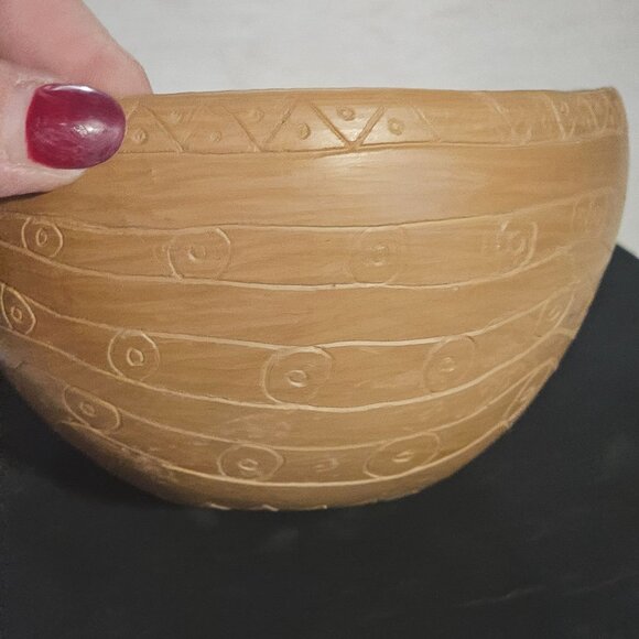 Handcrafted Natural Clay Decorative Bowl With Geometric Pattern Design - Picture 4 of 11